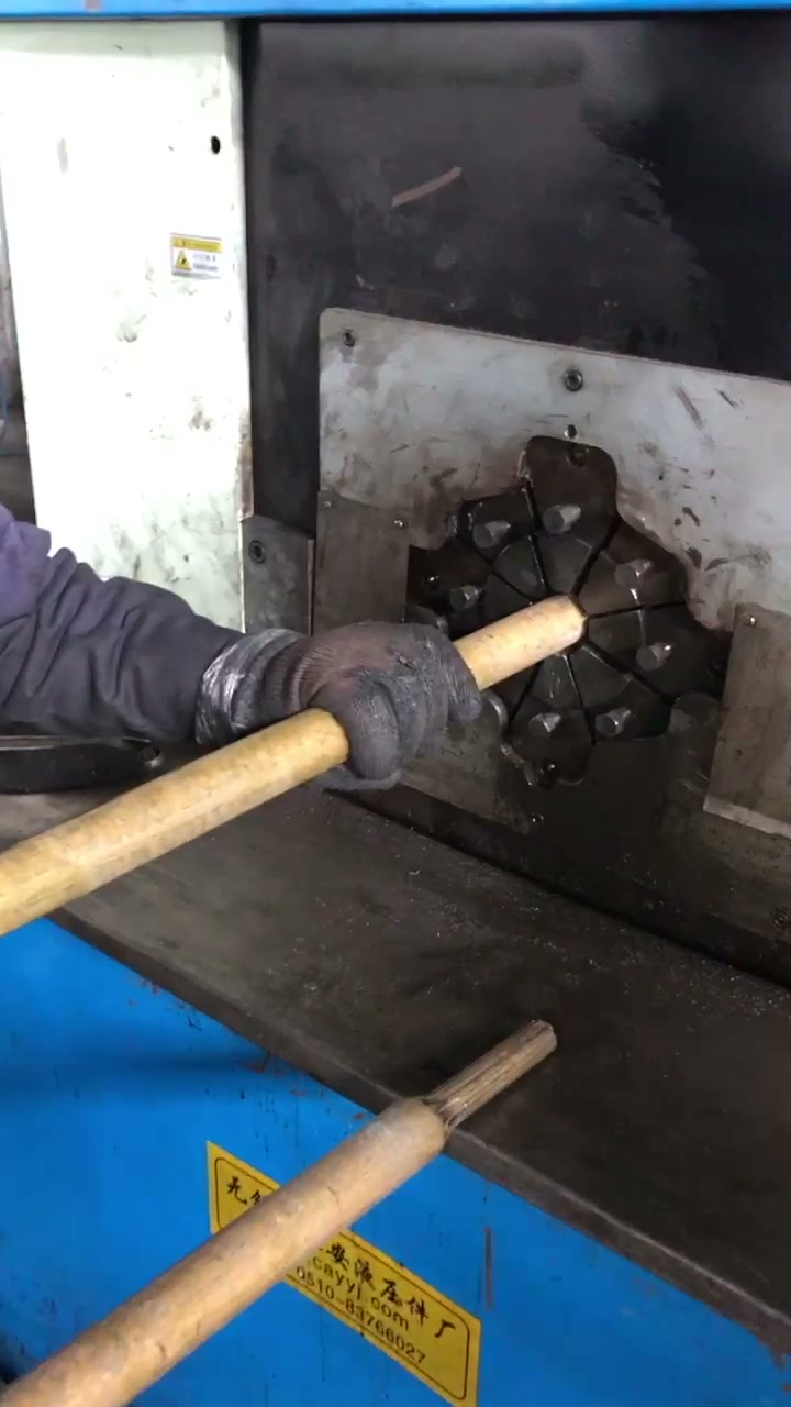 大型开口压接机压入长杆/长管件（视频封面）
